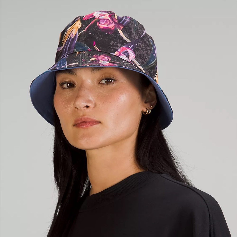 *BNWT* Lululemon Both Ways Bucket Hat